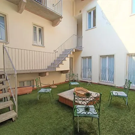 Antica Apartman Stresa