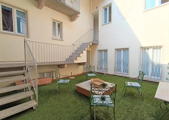 Antica Apartman Stresa